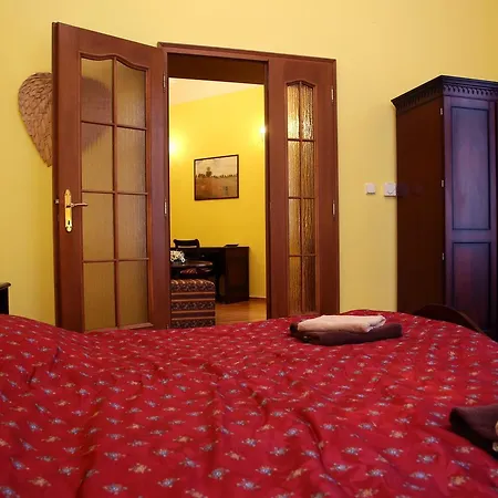 Renan Guest house